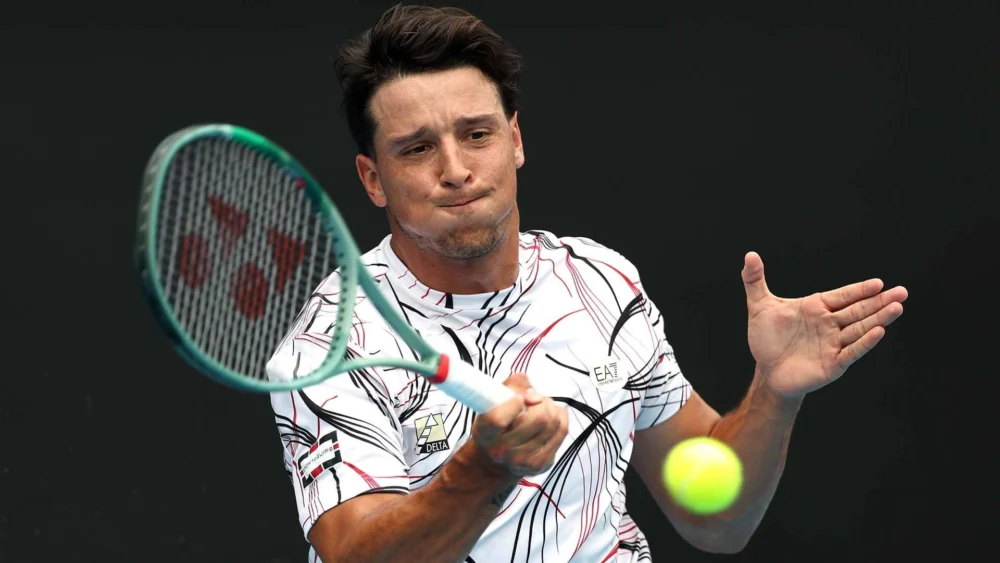 Luciano Darderi excels on clay return in Buenos Aires | ATP Tour | Tennis