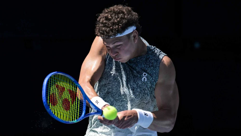 Shelton and Kovacevic Conquer Dimitrov and Rising SMU Star Georgiev in Thrilling Dallas Opener