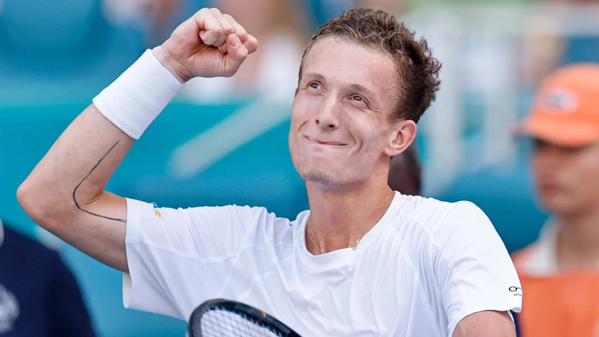 Jiri Lehecka sinks Arthur Fils in Miami to reach maiden Masters 1000 final | ATP Tour | Tennis