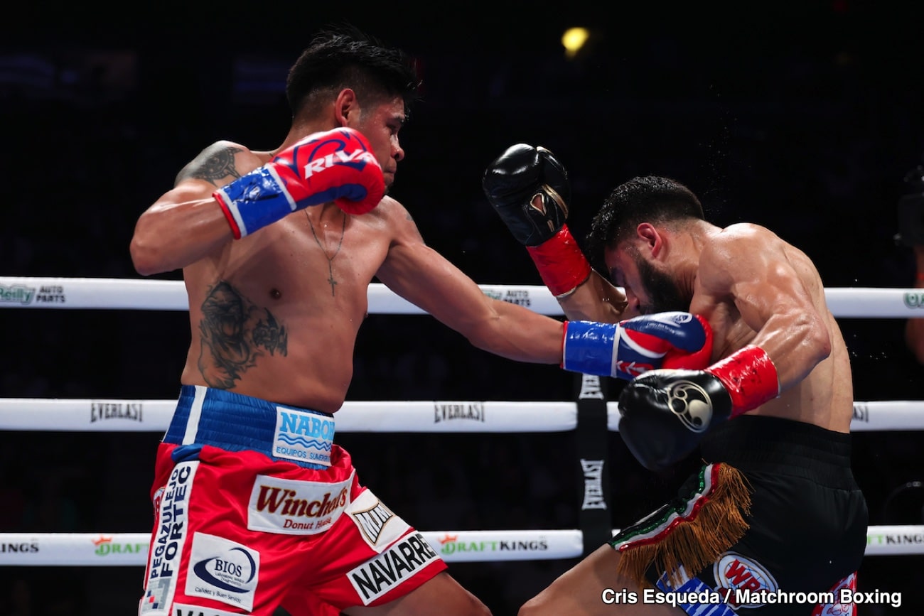 Navarrete Dominates Nunez to Unify Super Featherweight Titles in Arizona Thriller